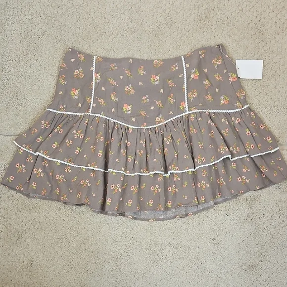 Forever 21 Floral Print Mini Skirt Size XL - Picture 2 of 6